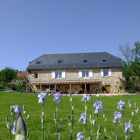 D'hotes Le Foursou Oda ve Kahvaltı 3*