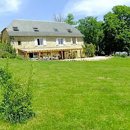 فندق مبيت وإفطار D'hotes Le Foursou 3*